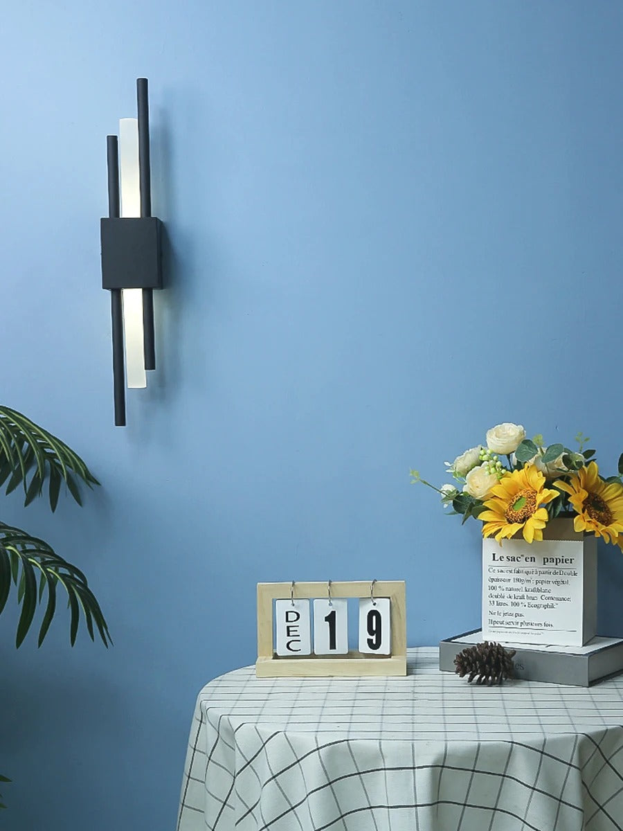 Lumière Wall Light - Rechargeable